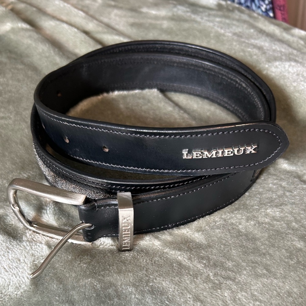 LeMieux Black Leather Women's Belt